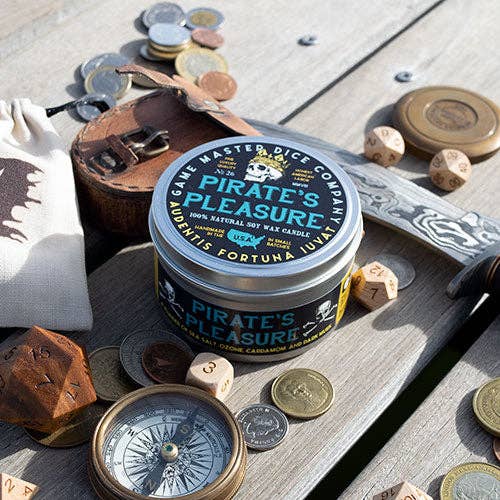 "PIRATE'S PLEASURE" - SCENTED GAMING CANDLE - CITRUS & SEA SALT
