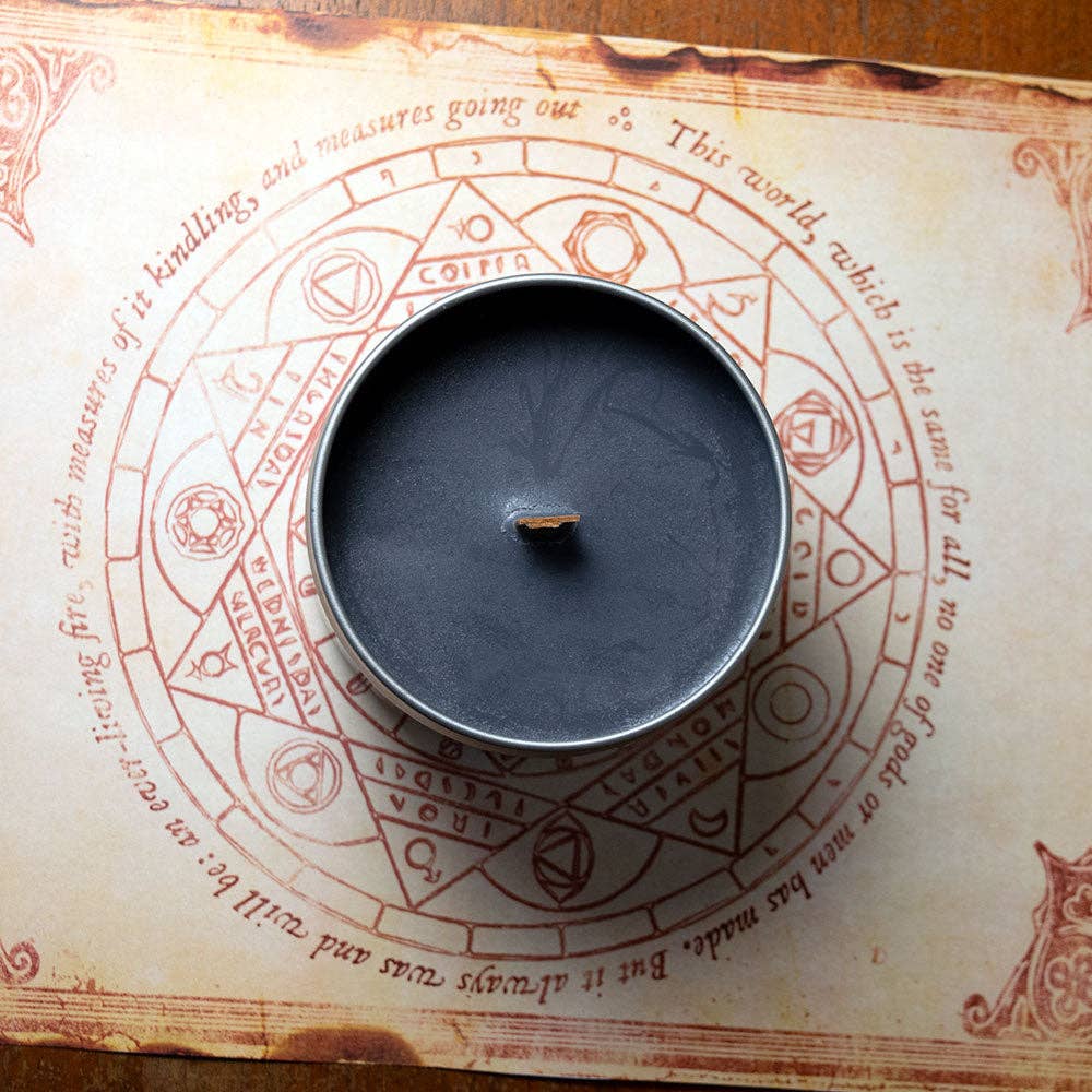"CRACLING CAMPFIRE" - IMMERSIVE GAMING CANDLE - SAFFRON & WOOD