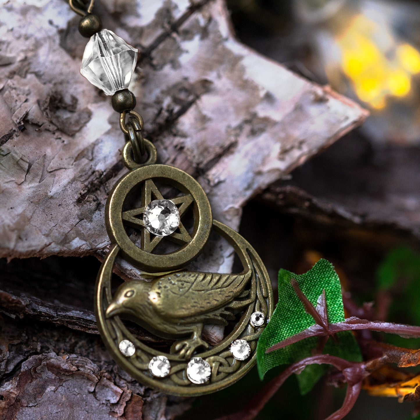 “HUGIN ODER MUNIN” – SCHMUCKSET MIT RABE UND PENTAGRAMM – ANTIQUE BRONZE